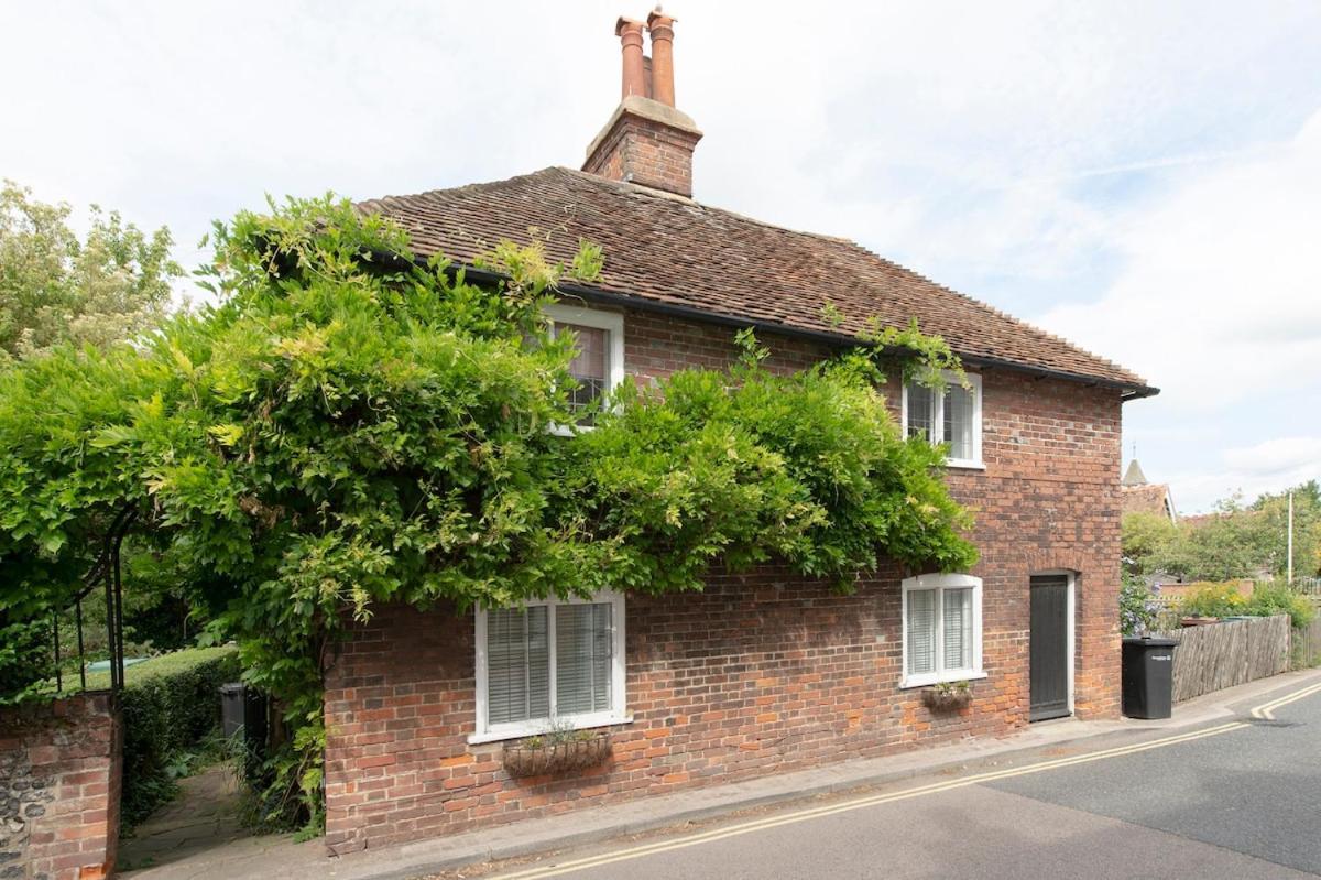 Wisteria Cottage Gravesend Eksteriør bilde
